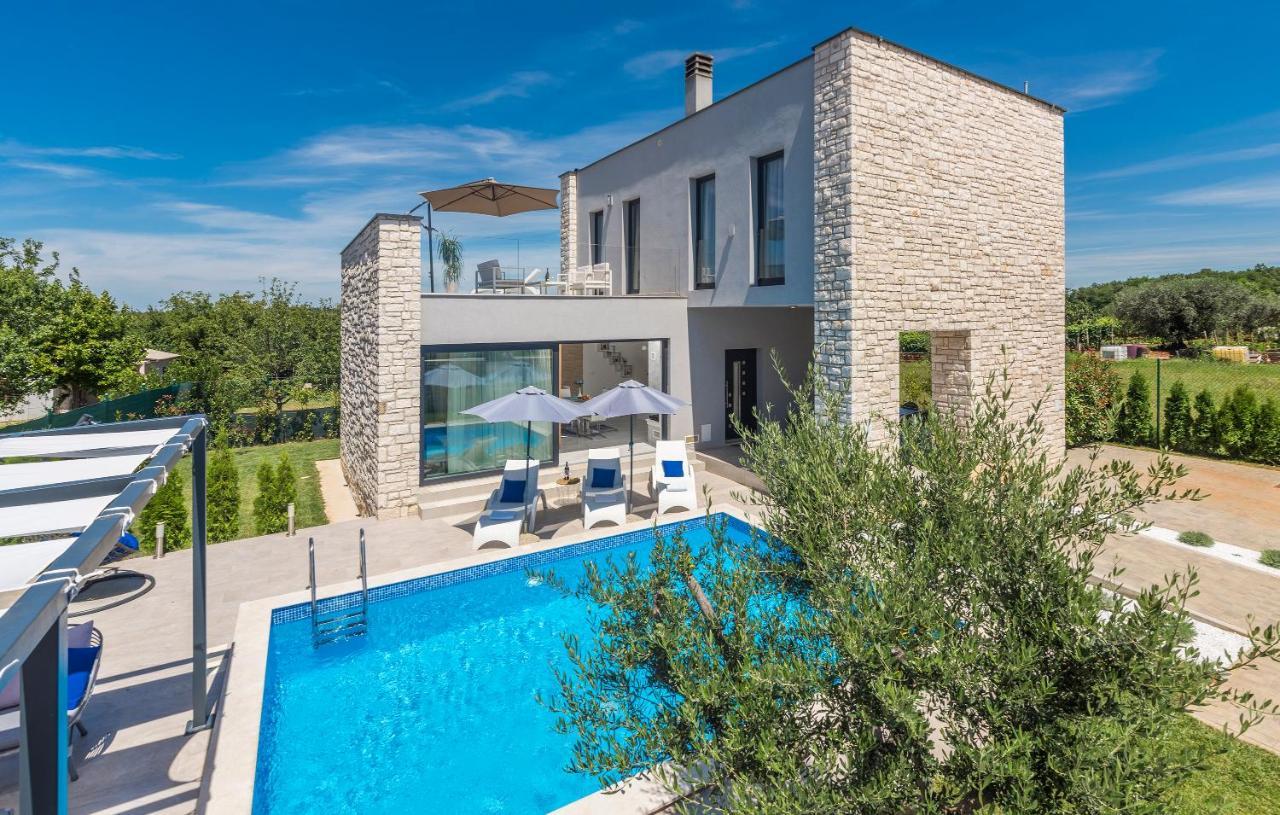 Villa Selest Umag Extérieur photo