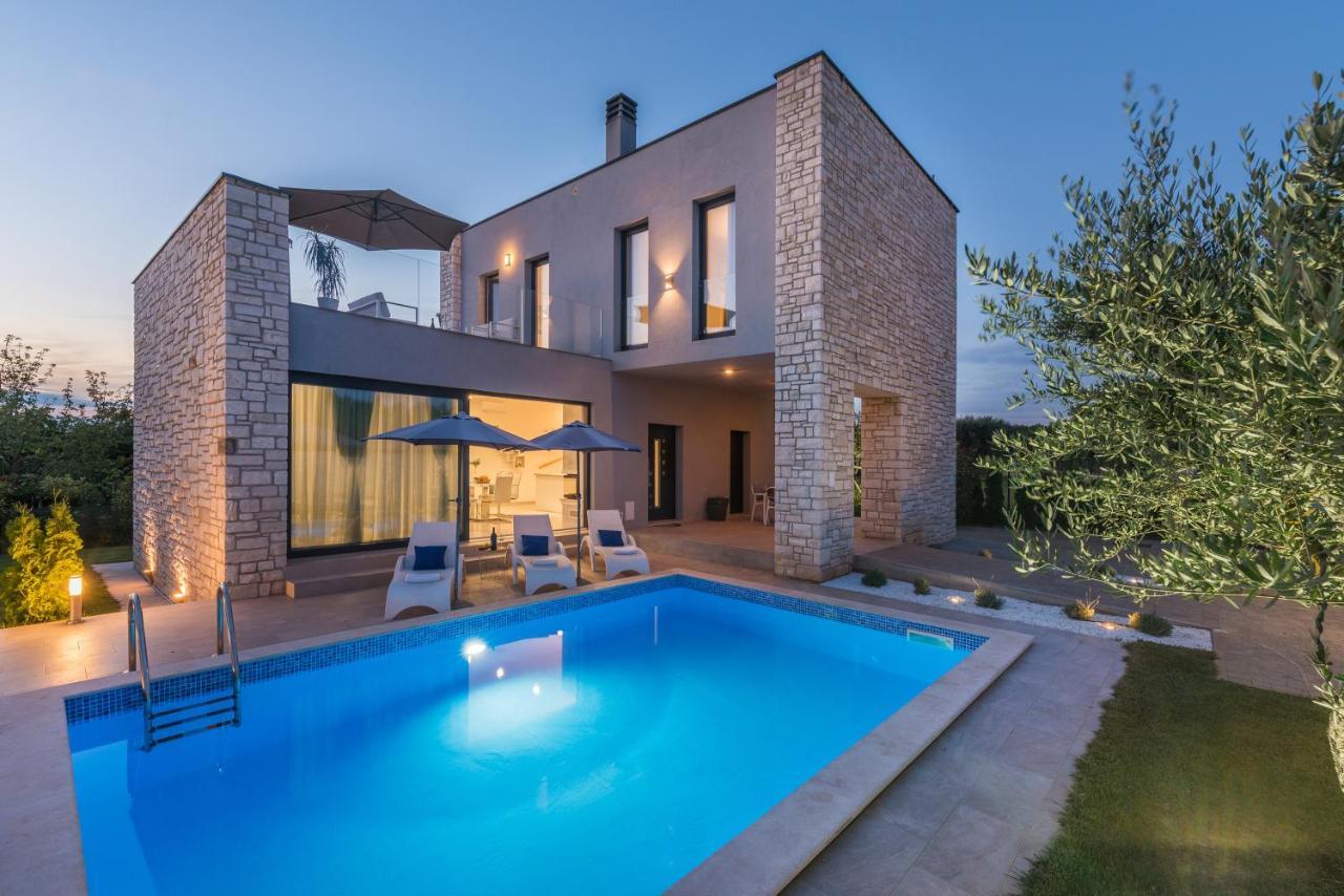 Villa Selest Umag Extérieur photo