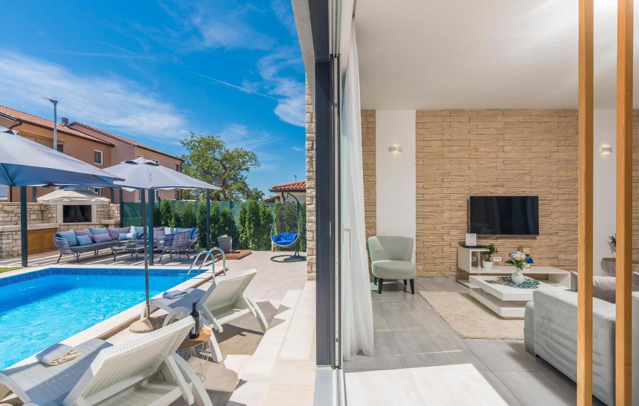 Villa Selest Umag Extérieur photo